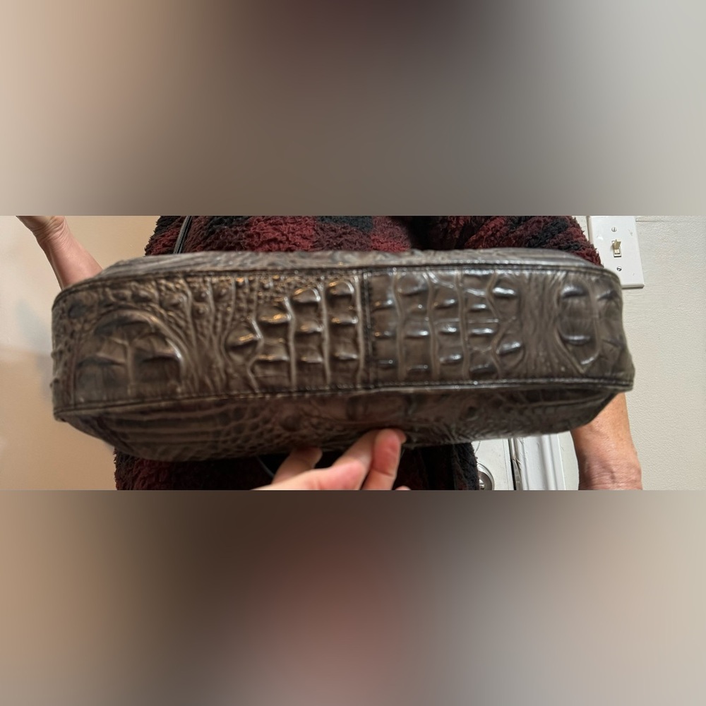 Brahmin Leather Crossbody - Picture 5 of 16